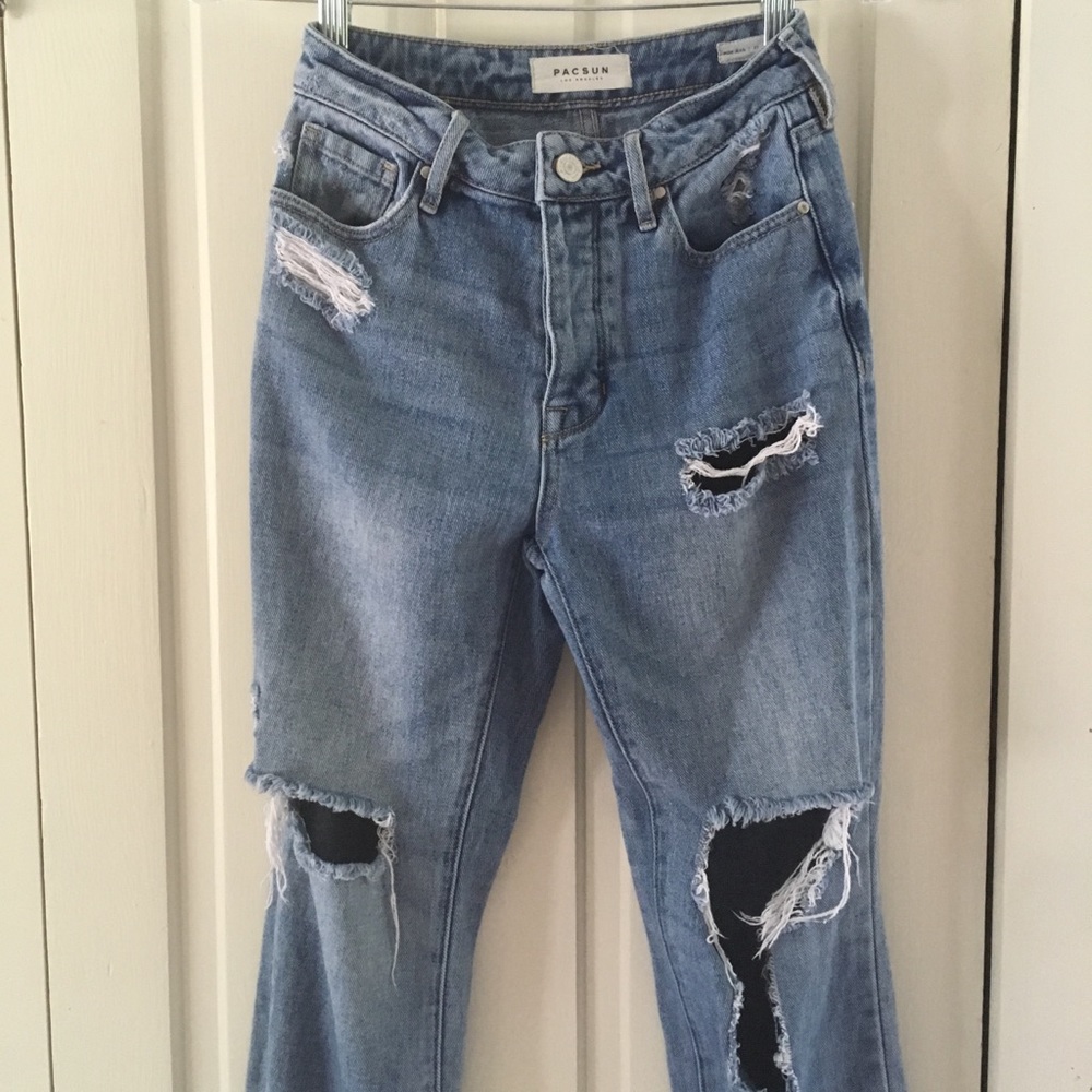 Pacsun button up distressed mom jeans